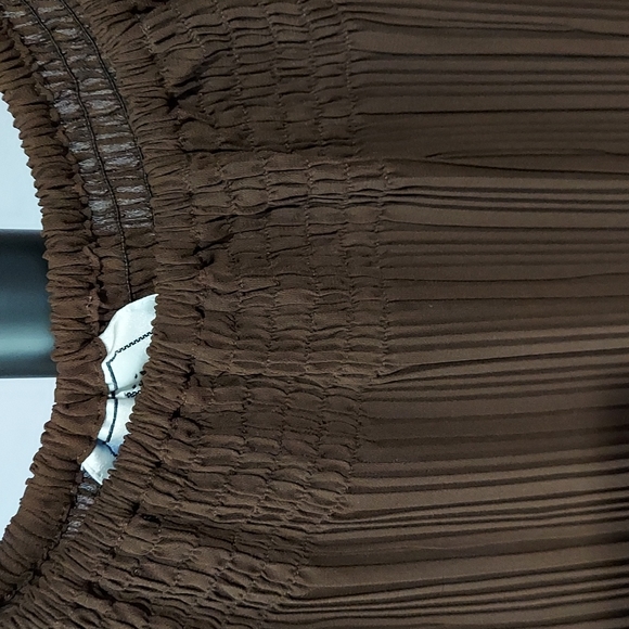 Tops 5 for $20 - Picture 10 of 16